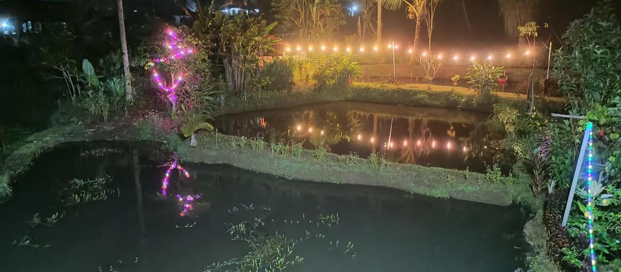 Talaga Tomohon Home Stay And Fishing Pond Eksteriør billede