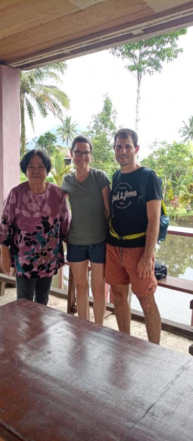 Talaga Tomohon Home Stay And Fishing Pond Eksteriør billede
